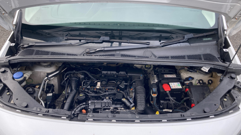 Vauxhall Combo Cargo Combo L1 Diesel 2300 1.5 Turbo D 100ps H1 Dynamic Van [6 Speed]